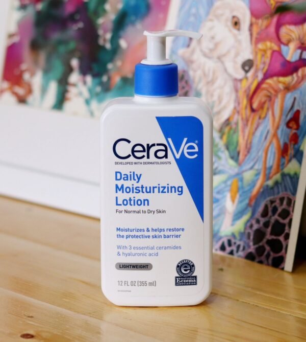 CeraVe Daily Moisturizing Lotion – 355ml